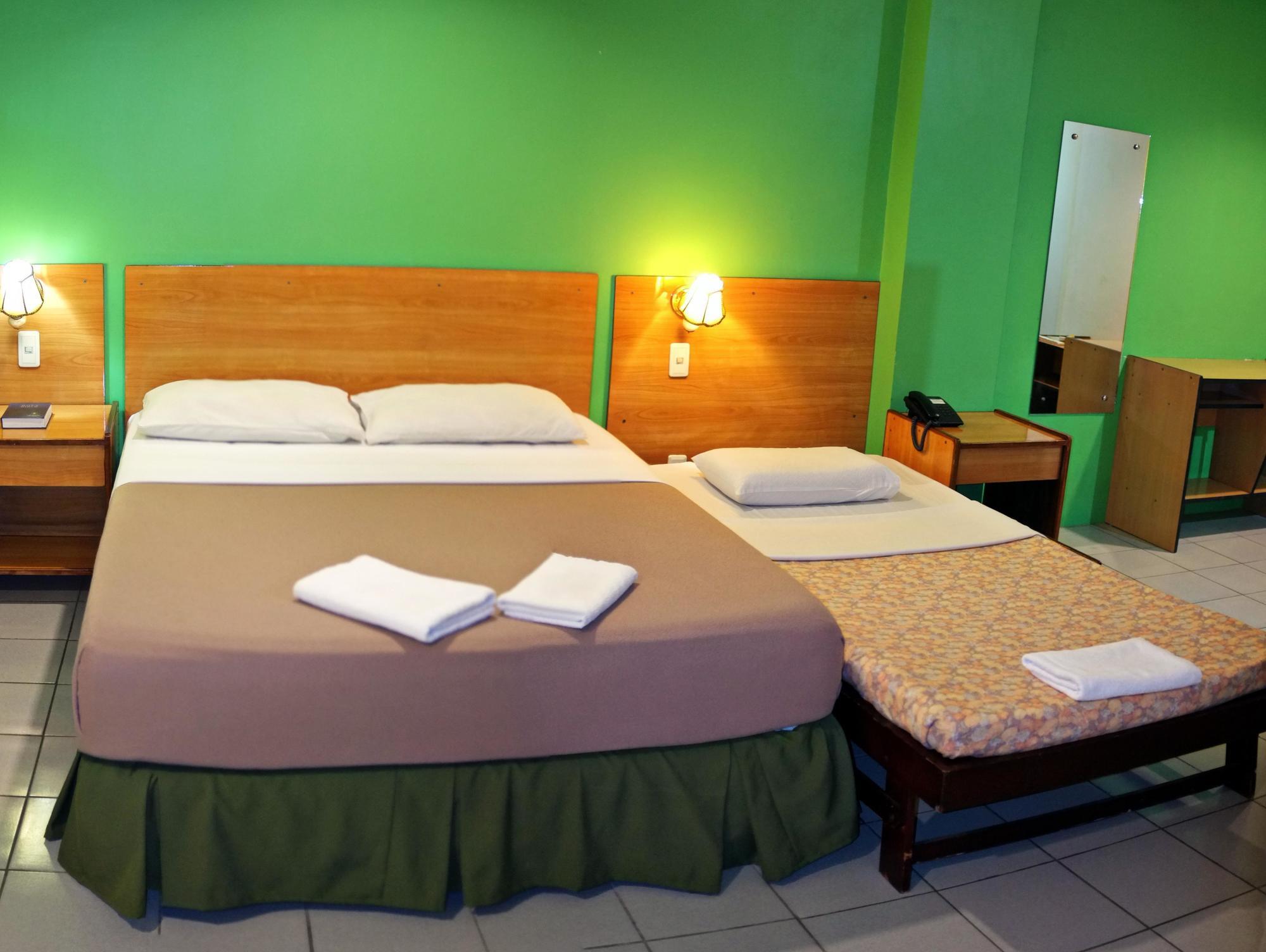 Sequoia Inn Davao City Kültér fotó
